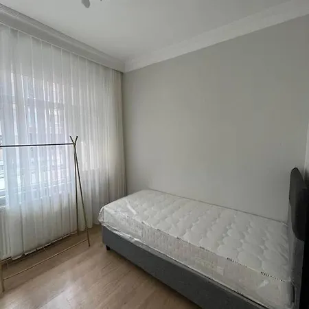 Fatihin Merkezinde 2+1 Luex *